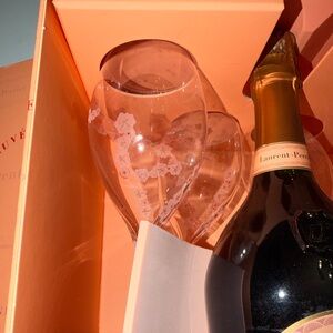 Laurent-Perrier Set with 4 Floral Glasses